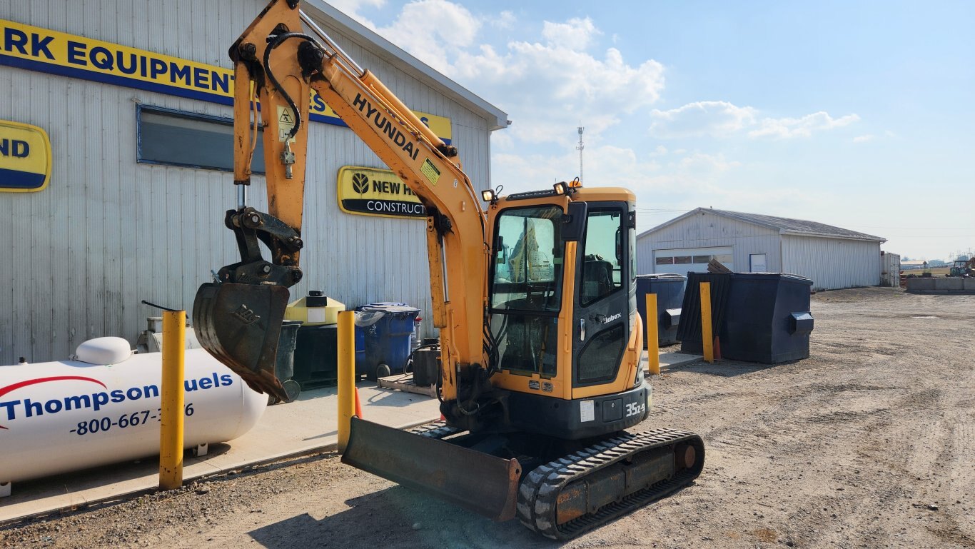 2013 Hyundai R35Z 9 compact excavator