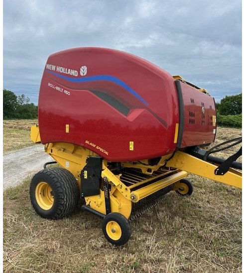 2022 New Holland Roll Belt 450 Silage Special with Netwrap
