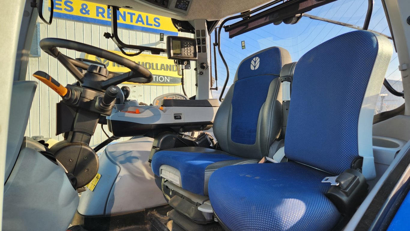 DEMO 2022 New Holland T6.175