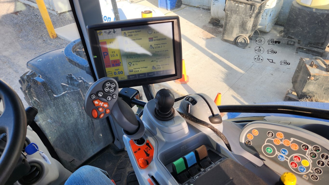 DEMO 2022 New Holland T6.175