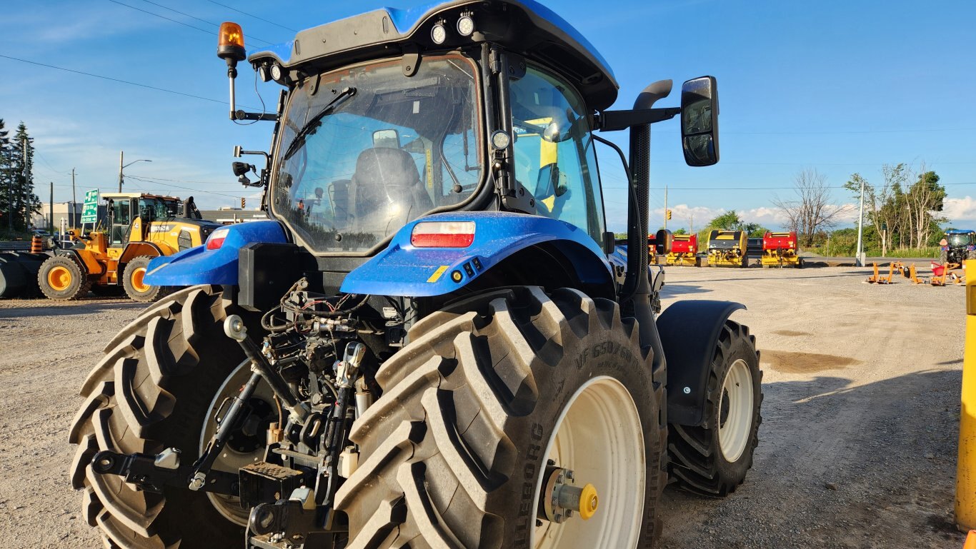 DEMO 2022 New Holland T6.175