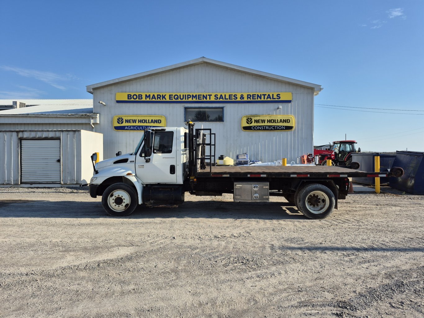 2004 International 4300 Kargo King Hooklift truck