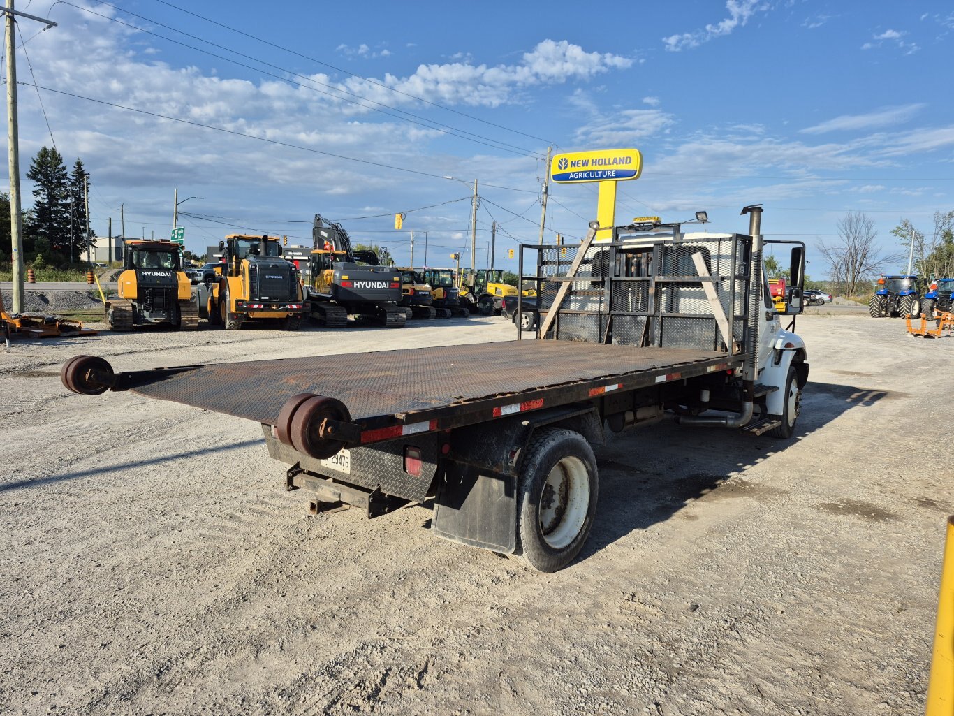2004 International 4300 Kargo King Hooklift truck