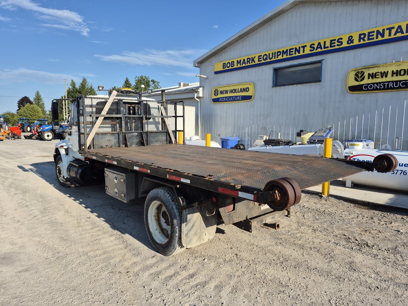 2004 International 4300 Kargo King Hooklift truck