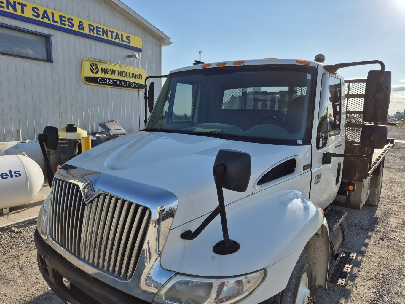 2004 International 4300 Kargo King Hooklift truck