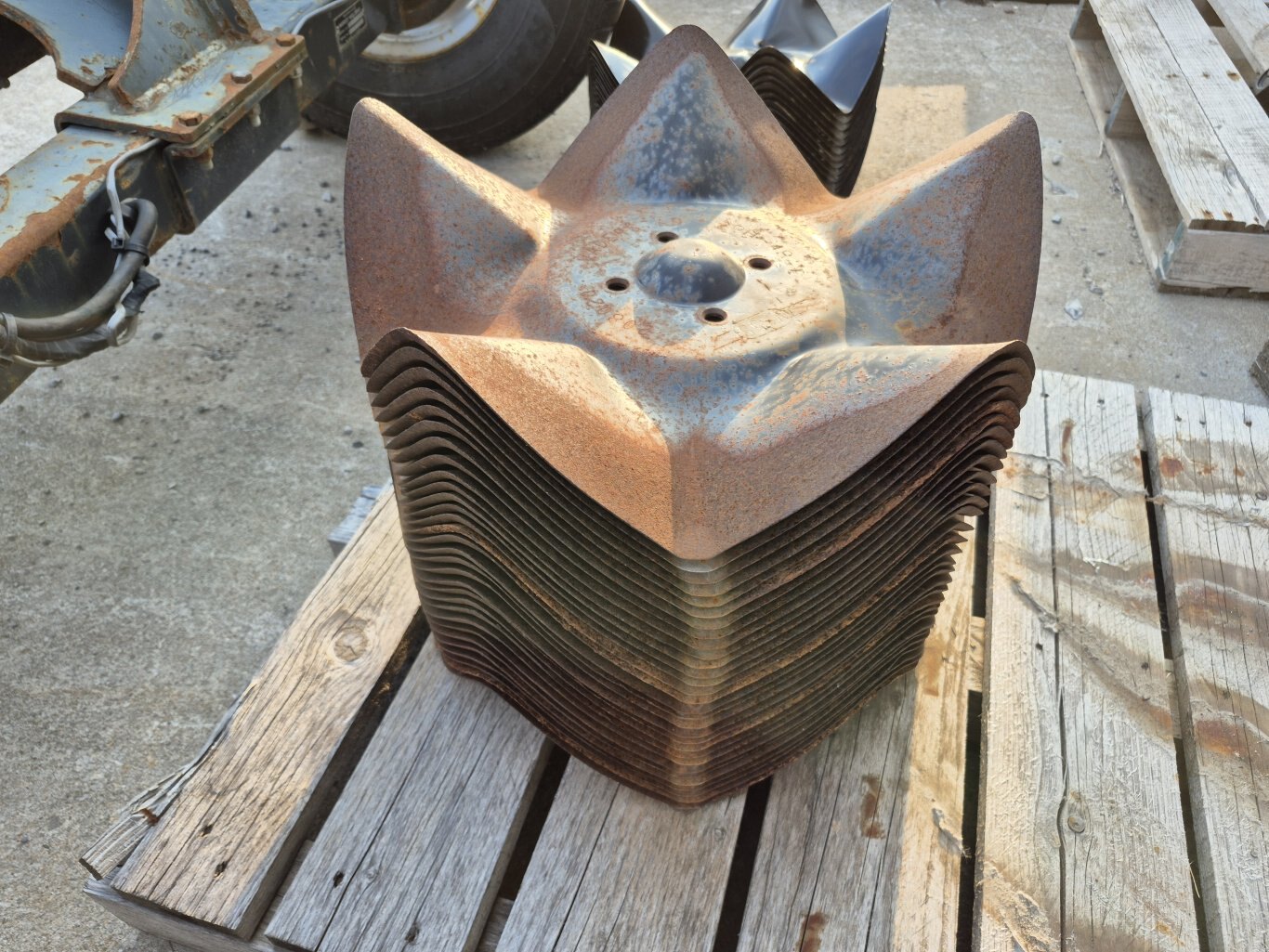 (30) Vaderstad CrossCutter disc blades