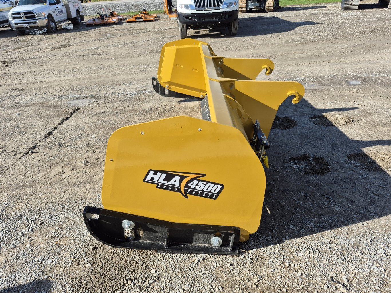 NEW HLA SP4500EF210 10' Edge Flex Snow Pusher