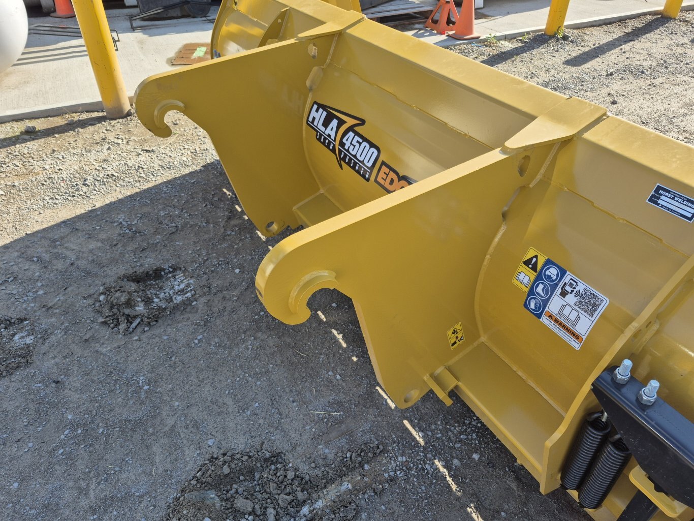 NEW HLA SP4500EF210 10' Edge Flex Snow Pusher