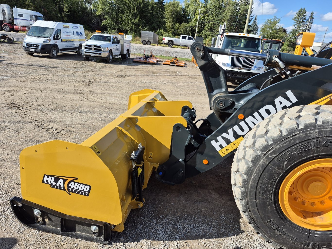 NEW HLA SP4500EF210 10' Edge Flex Snow Pusher