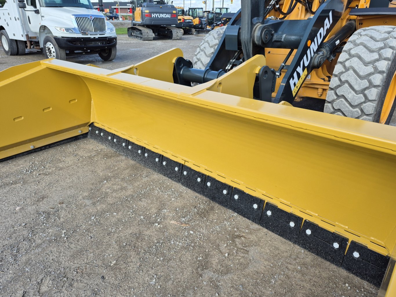 NEW HLA SP5505EF212 12' Edge Flex snow pusher