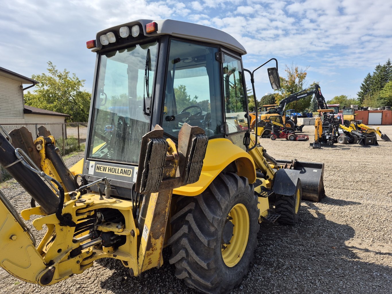 2011 New Holland B95B Backhoe