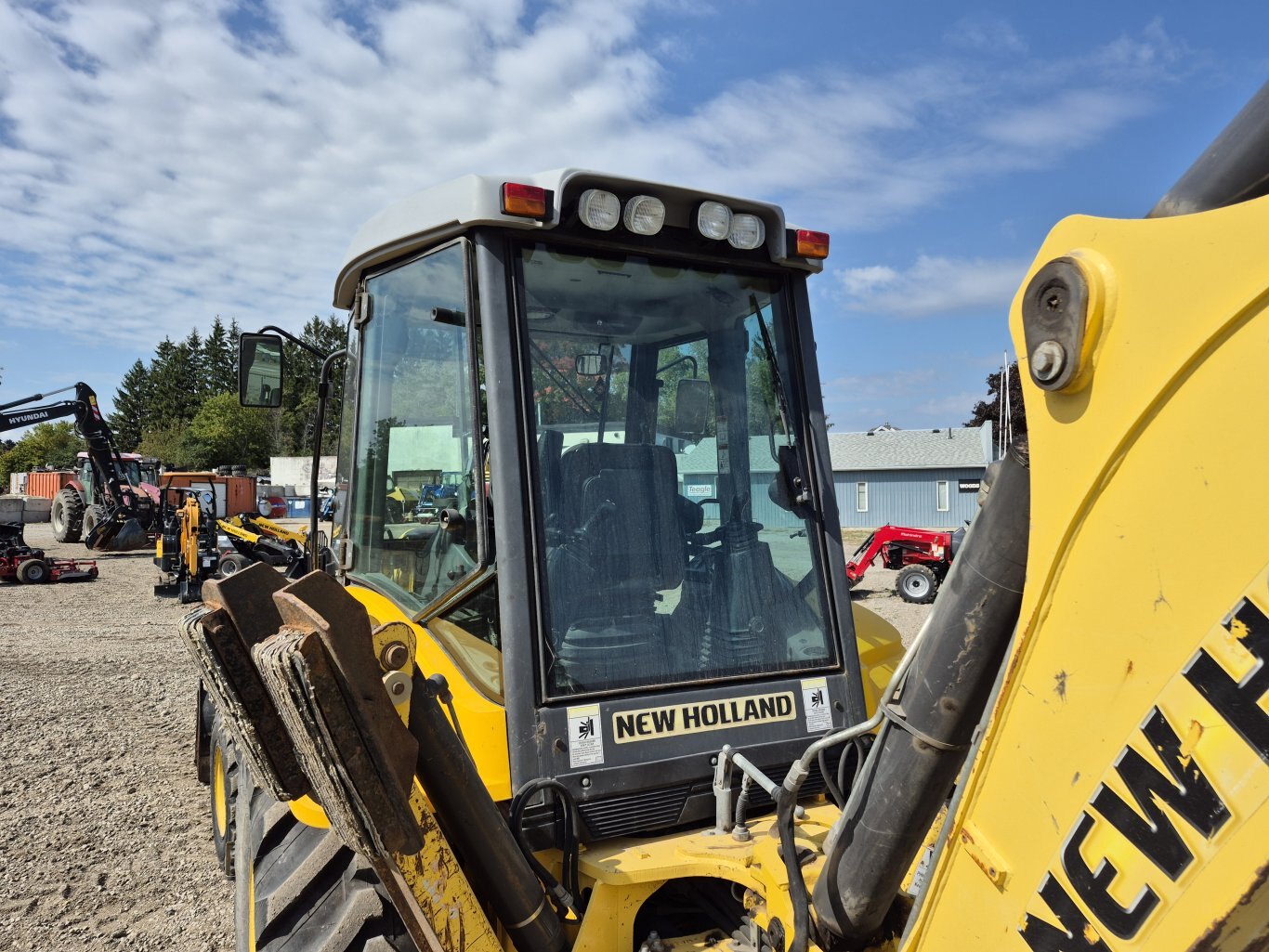 2011 New Holland B95B Backhoe