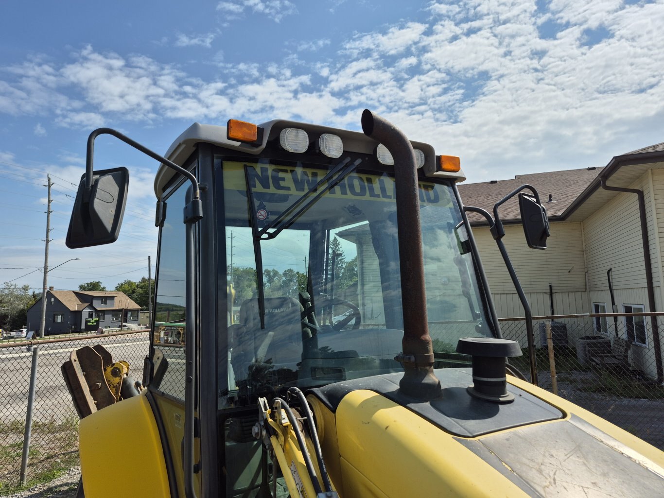 2011 New Holland B95B Backhoe