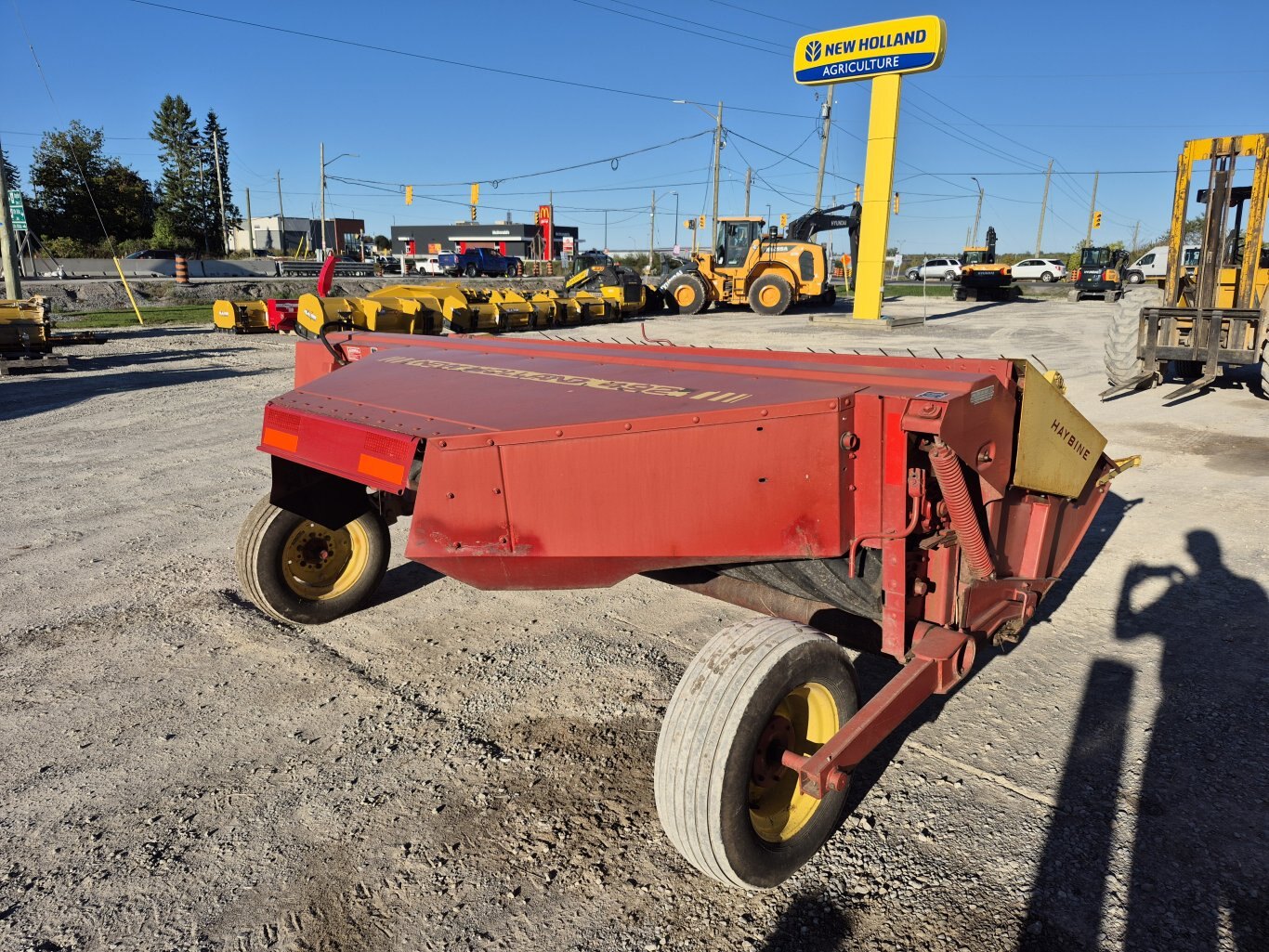 1990 New Holland 492 haybine