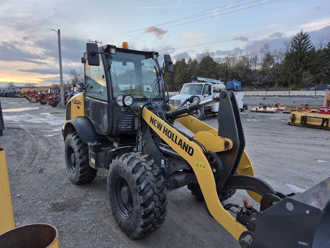 2022 New Holland W80C High Speed