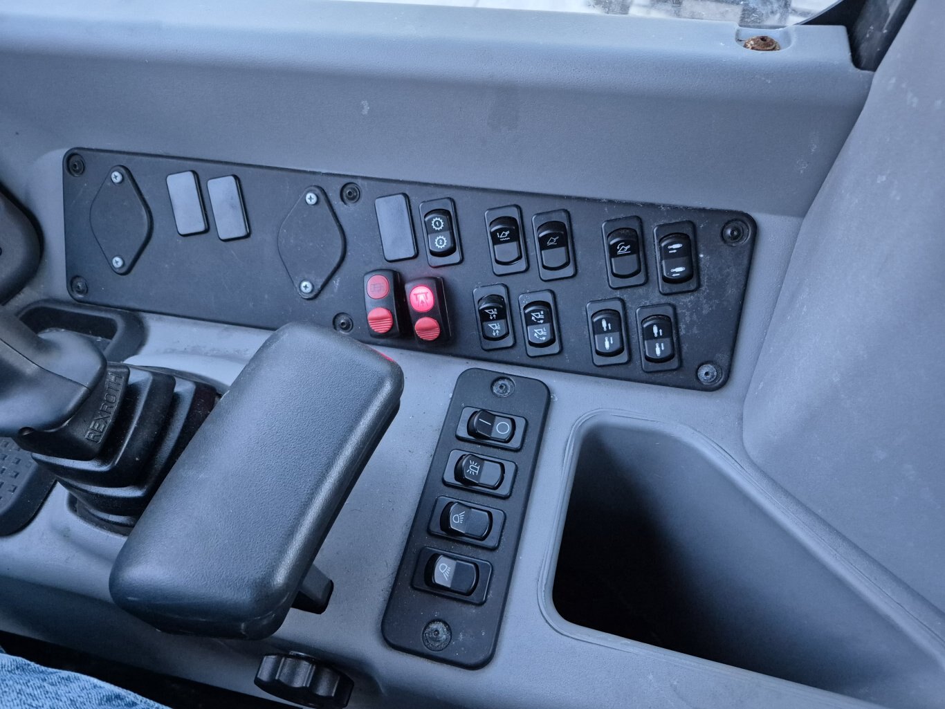 2022 New Holland W80C High Speed