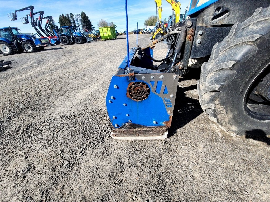 2020 Roberge 32 7 12 IHD R42 expandable snow blade