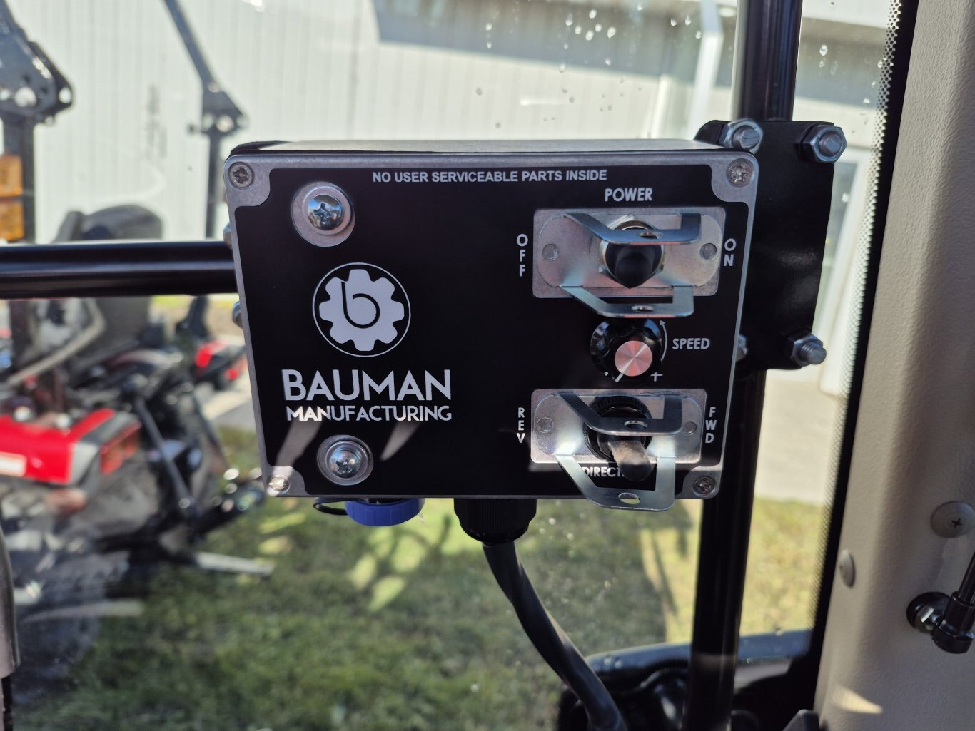 NEW Bauman 440E drop spreader