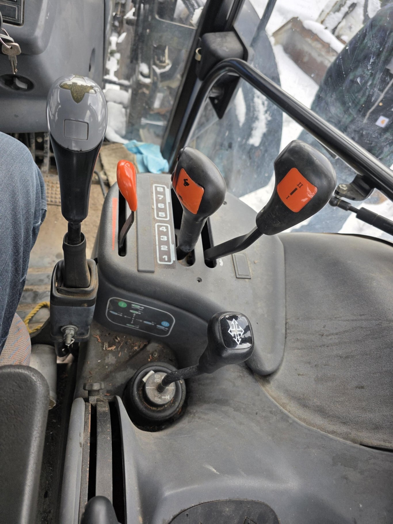 2002 New Holland TS110