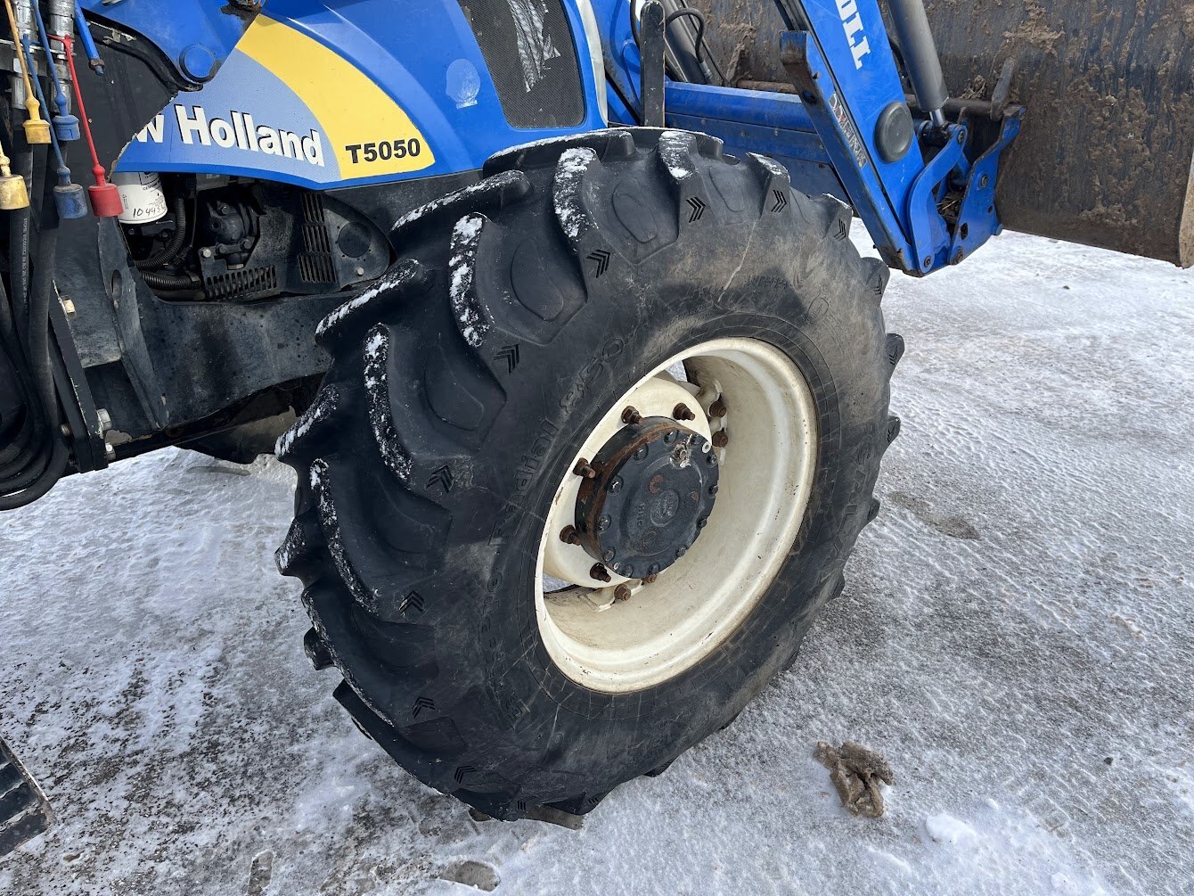 2011 New Holland T5050