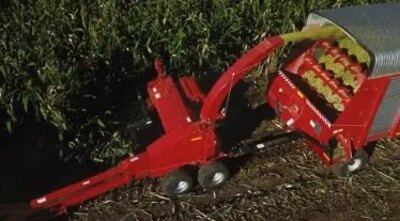 Case IH Pull-Type Forage Harvester FHX300