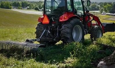 Case IH Landscape Rakes