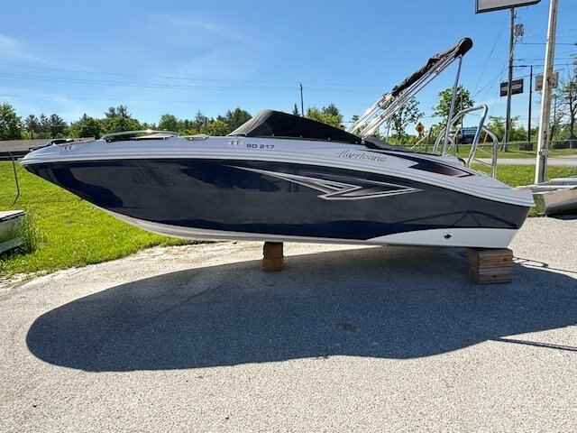 Hurricane SunDeck 217 OB