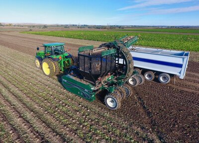 Art's Way 692-Z Sugar Beet Harvester