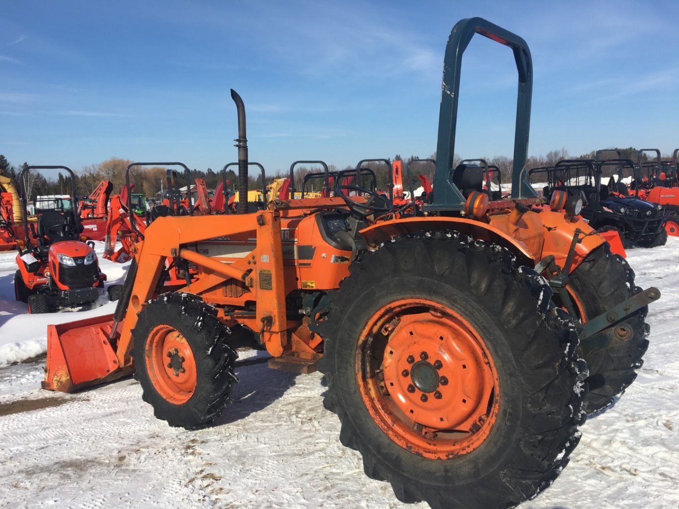 Pre Owned Equipment Earth Power Tractors And Equipment Meaford 705