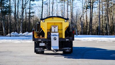 Fisher - TEMPEST™ Poly Hopper Spreader P220A