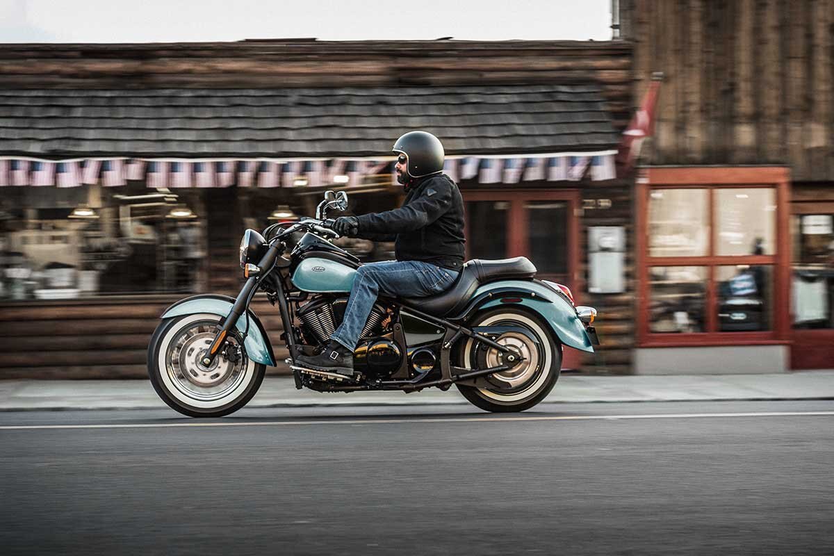 2025 Kawasaki VULCAN 900 CLASSIC