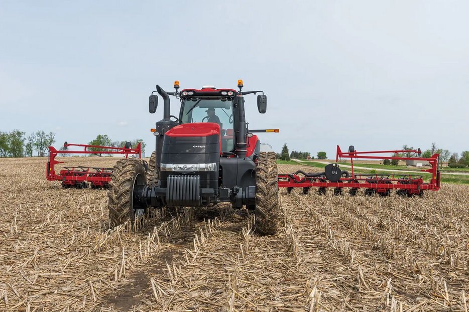 Case IH Magnum™ 310