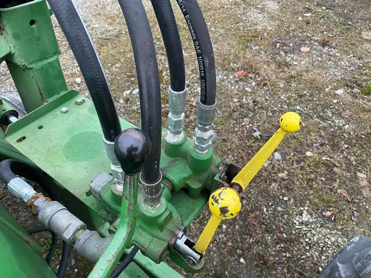 0 John Deere 2010