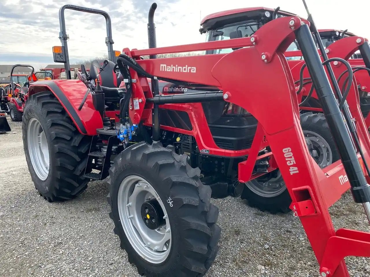 2023 Mahindra 6075 PST