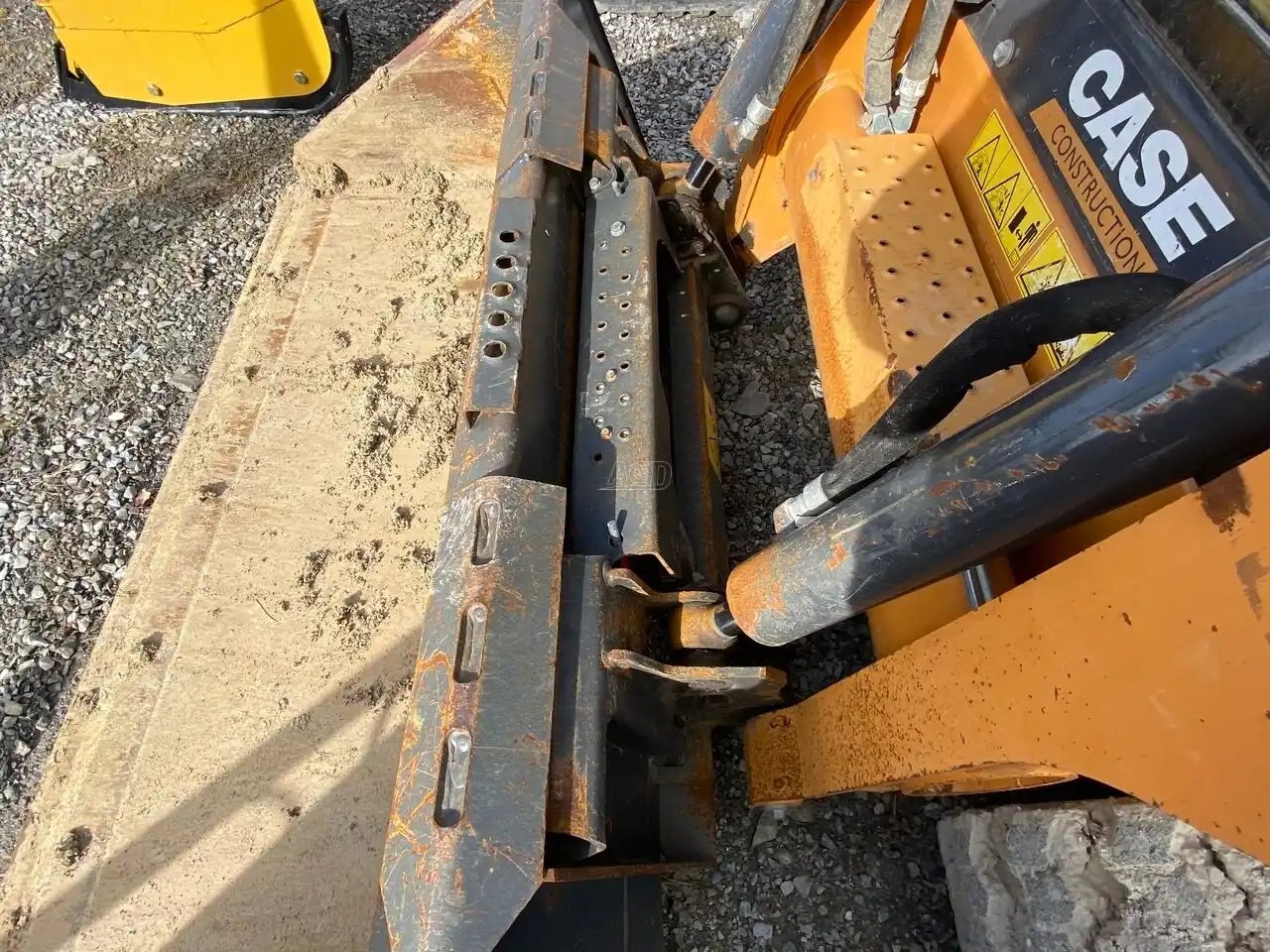 2010 ***MANUFACTURER NOT SPECIFIED*** box scraper