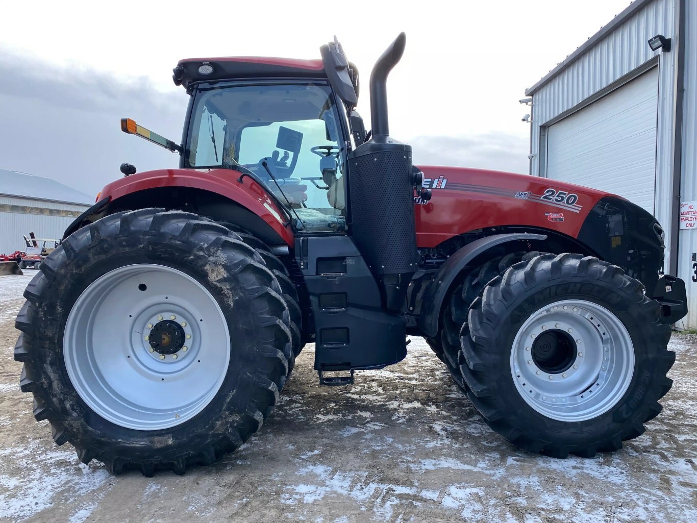 2024 Case IH MAGNUM 250 CVT