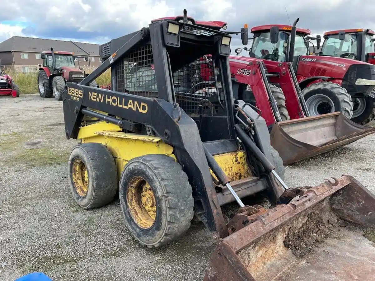 1998 New Holland LX885 Turbo