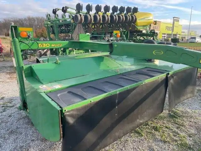 2018 John Deere 630