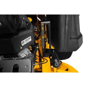 Cub Cadet PRO X 648