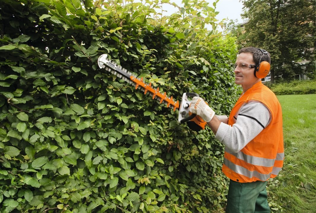 STIHL HS 56 42420112911