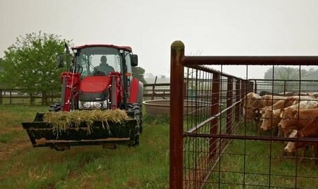 Case IH Farmall Compact 25A