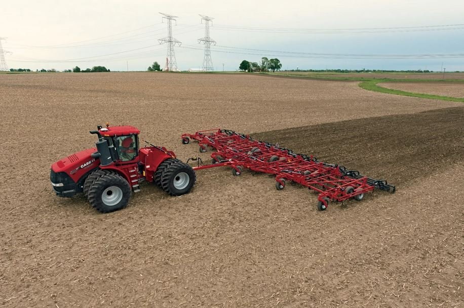 Case IH Tiger Mate 255 Field Cultivator