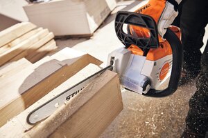 STIHL MSA 200 C BQ CHAIN SAW 16 MA032000039