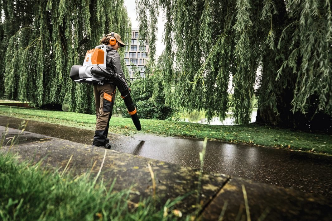 STIHL BGA 60 Set BA040115942