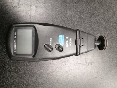 Tachometer (electronic)