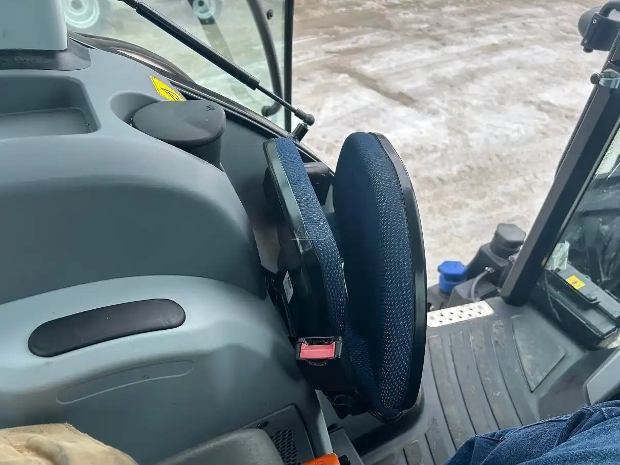 2018 New Holland POWERSTAR 90