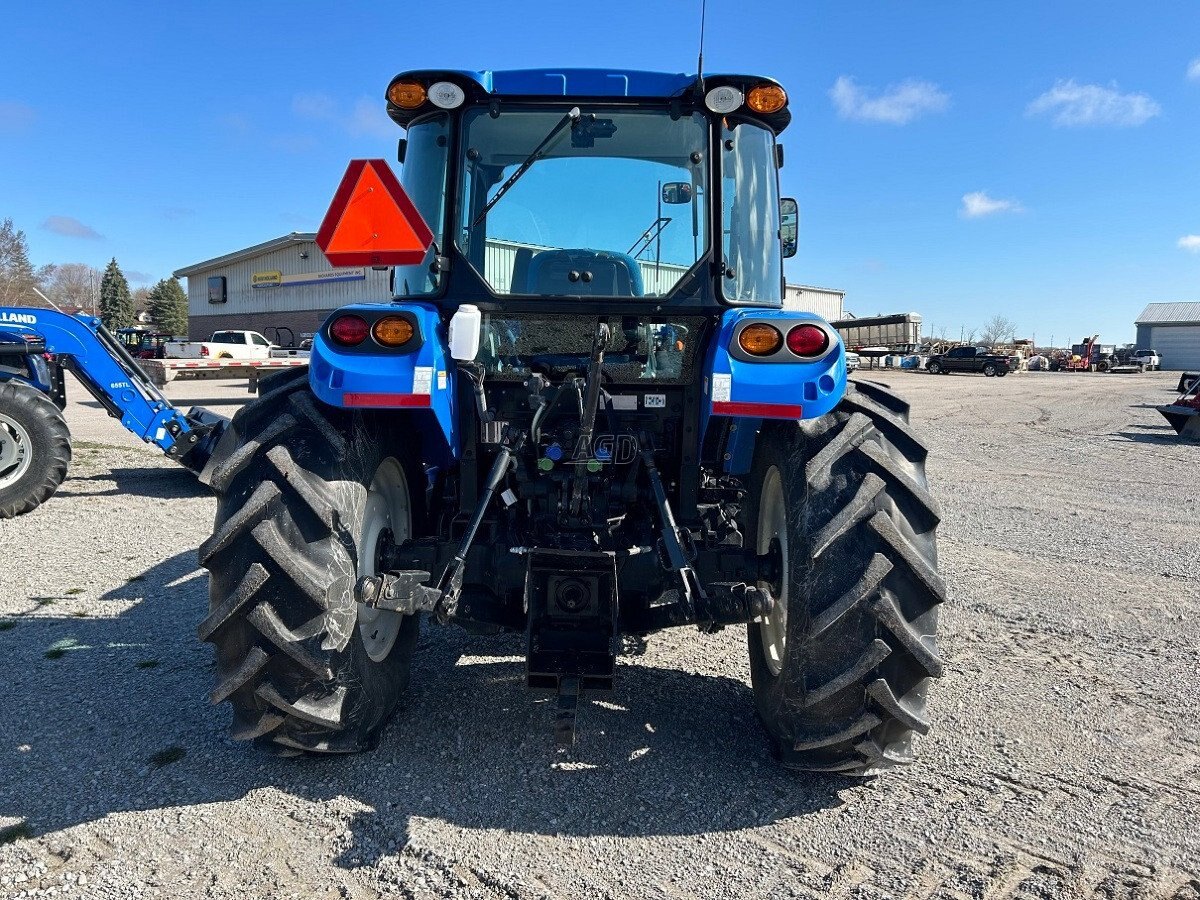 2016 New Holland T4.90