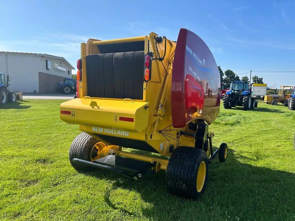 2023 New Holland ROLL BELT 450