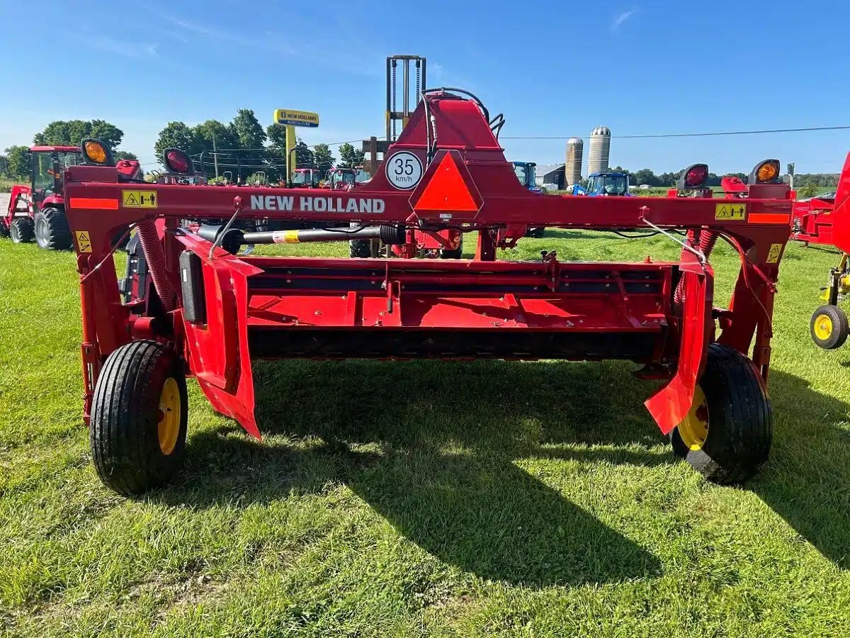 2023 New Holland DB313R