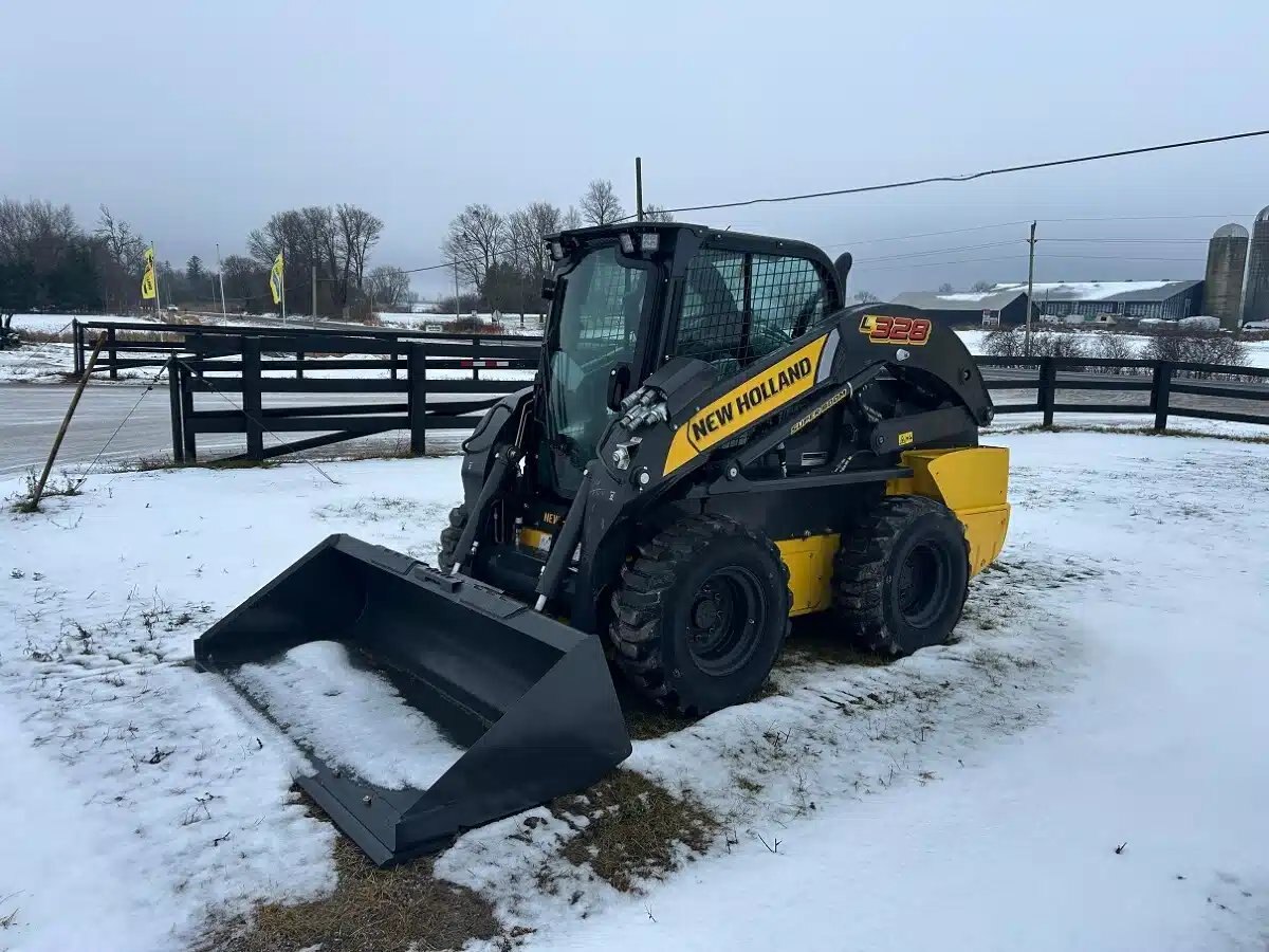 2024 New Holland L328